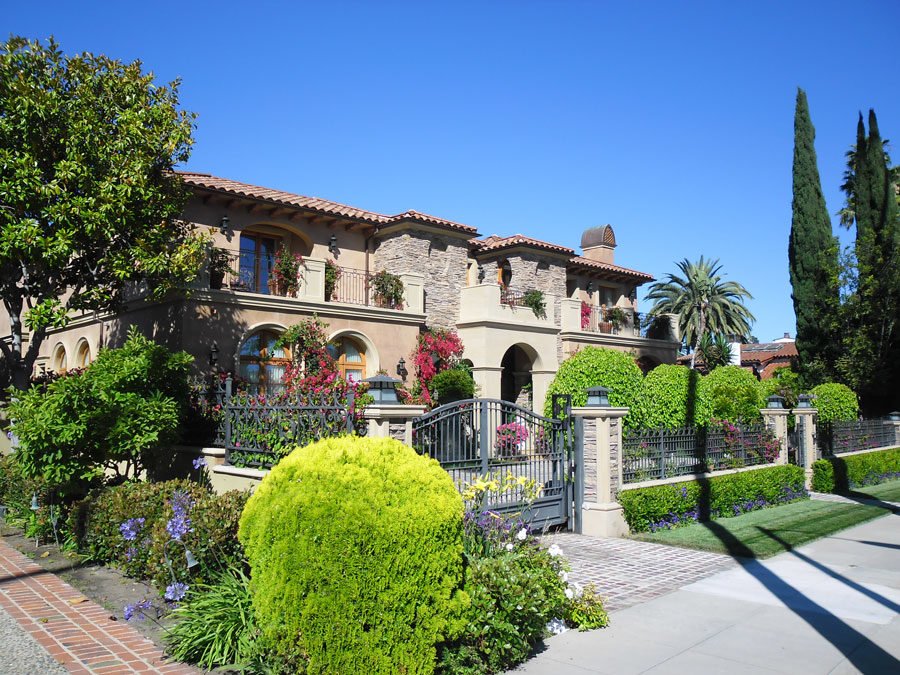 Beverly Hills - typical house
