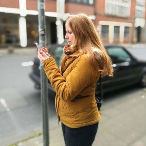 Anna beim Fotografieren