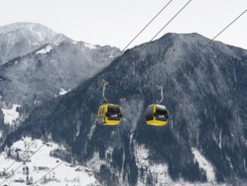 Winterurlaub in Oesterreich - Seilbahn