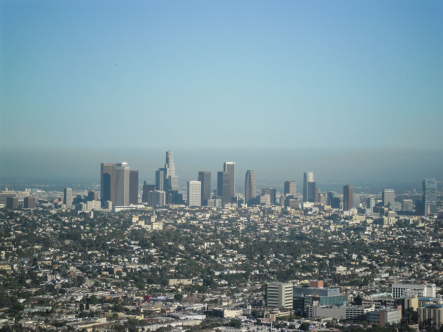 Los Angeles Downtown vom Griffith Observatory aus gesehen