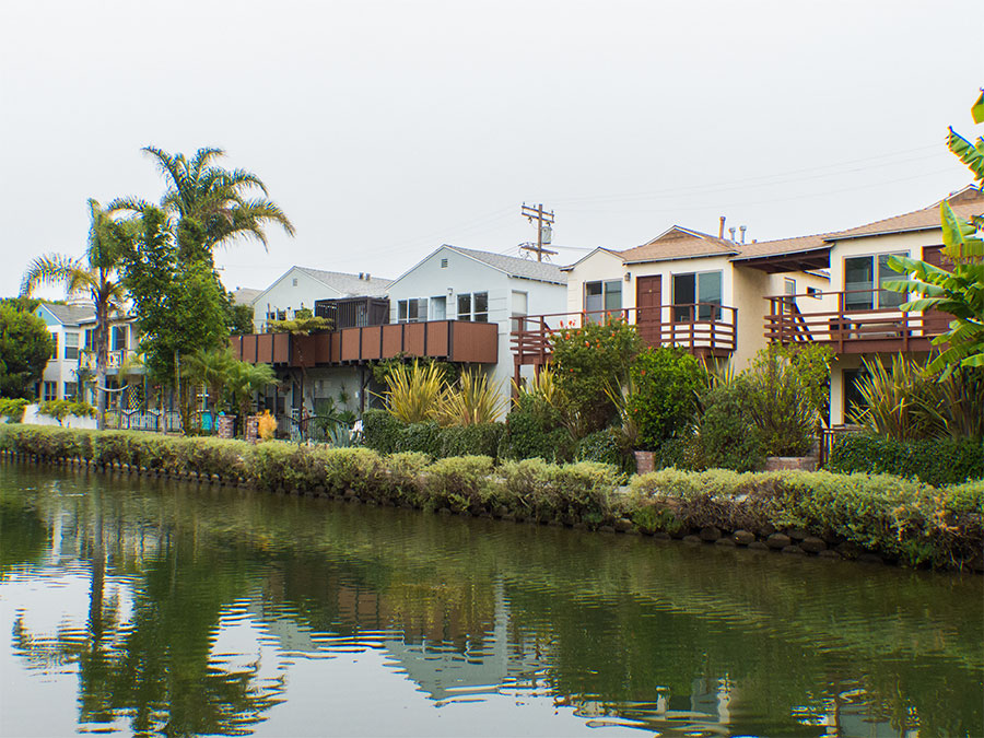 Venice Canals Häuserreihe
